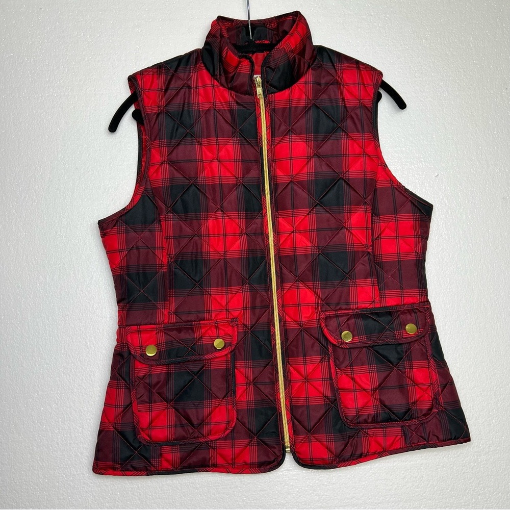 St. John's Bay buffalo plaid puffer vest with gold accents size M